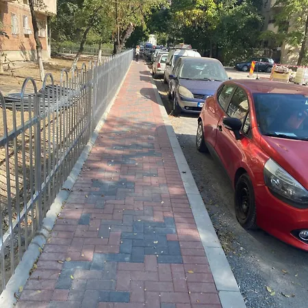 Flavia * בוקרשט